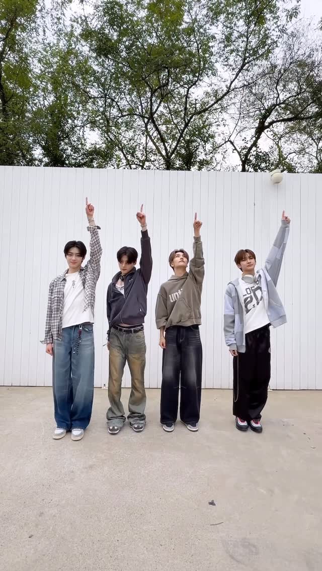 𝙄𝙛 𝙄 𝙝𝙖𝙙 𝙤𝙣𝙚 𝙬𝙞𝙨𝙝⋰˚★

#ALPHADRIVEONE #ALD1 
#알파드라이브원