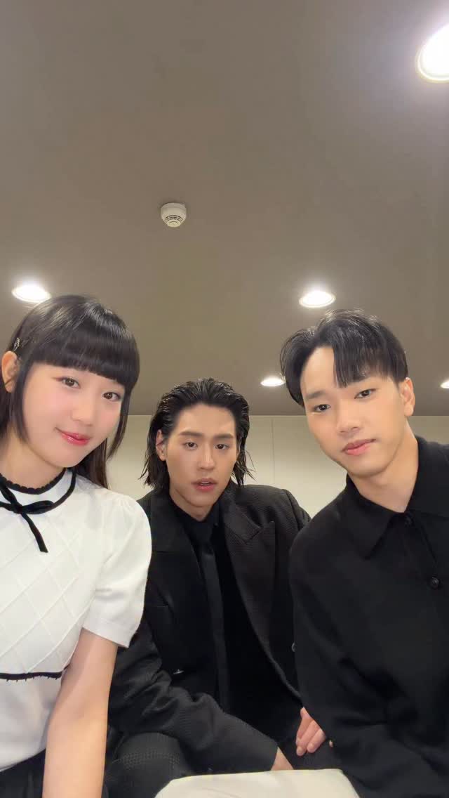 ‘นับหนึ่ง’ First Time Game แบบน่ารัก ๆ กันบ้าง 🎲1️⃣🥓🧡 @seriousbaconband @cakethy @johnmuang 

Billkin - นับหนึ่ง (From now on)
Official MV &amp; Streaming Platforms
: https://youtu.be/lqWP-nJF0kA
: https://billkin.lnk.to/fromnowon

#นับหนึ่ง
#BillkinEntertainment 
#Bbillkin #SERIOUSBACON