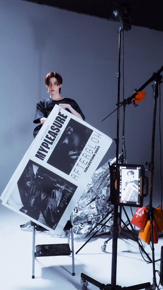 🚨 Breaking News: Your Next Obsession Has Arrived. #AfterglowCollection #StellarisCollection 

Grab yours at www.waawbkk.com

#PPKritLightStickAccessories
#PPKritLightStickVER2
#PPKritMyPleasureConcertAfterglow
#PPKritMyPleasureConcert
#PPKritEntertainment #PPKritt