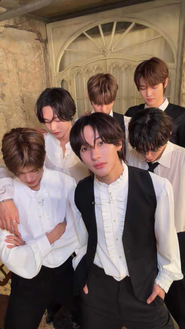 here comes the smoulder

#RIIZE #라이즈
#WE_RIIZE #위라이즈