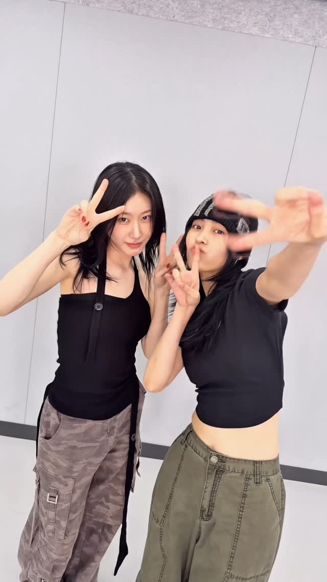 🐱공일즈가 믿지에게로 간다아아갓터널비전🦊

#ITZY #MIDZY 
#CHAERYEONG #채령
#RYUJIN #류진
#ITZY_TUNNELVISION
#ITZY_TNVS
#TNVSChallenge