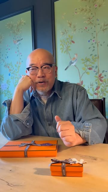 .
「開箱兩個愛馬仕無聊嘢」上集

之

「開咗第二鍾意嗰個先」

( 未完待續 )

#最鍾意嗰個下集先開
#識我嘅人都知道其實我最鍾意買嘅係高貴時裝品牌出產嘅非主流產品
#UnboxingWithWyman