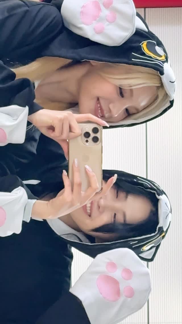 🐈‍⬛🐈‍⬛

#ITZY #MIDZY 
#YEJI #예지 #RYUJIN #류진
#ITZY_TUNNELVISION
#ITZY_TNVS #TNVSChallenge