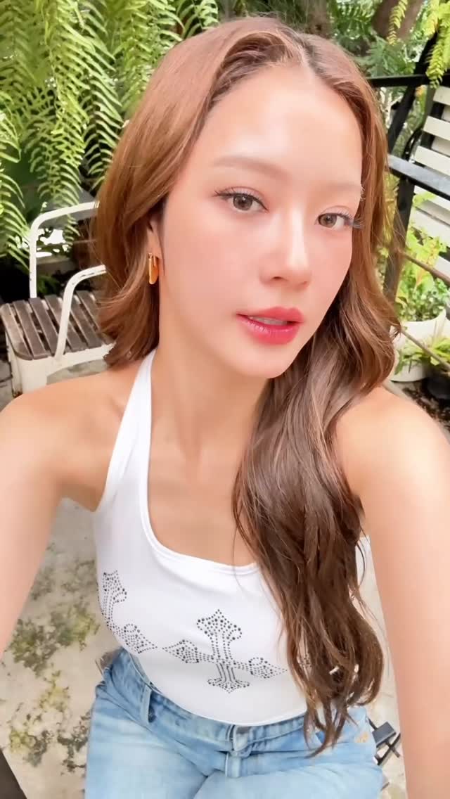 ถ้าไม่อยากโดนทักว่าปากจืด อย่าข้ามโพสต์นี้❗️

💗Stellar Dust Lip Stain สี 06 Nerose คือดีมากกก สีกุหลาบที่จริงใจ บางเบา ติดทน ชุ่มชื้น  พร้อมจึ้งทั้งวันแบบไม่ต้องเติม💋

#timephoriath