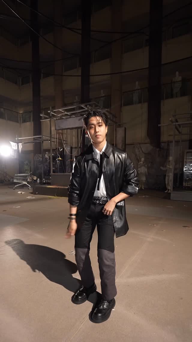 그냥 해🐿️

#StrayKids #스트레이키즈 
#한 #HAN
#DO_IT
#SKZ_IT_TAPE
#Do_It
#신선놀음 #DIVINE
#StrayKidsComeback
#YouMakeStrayKidsStay