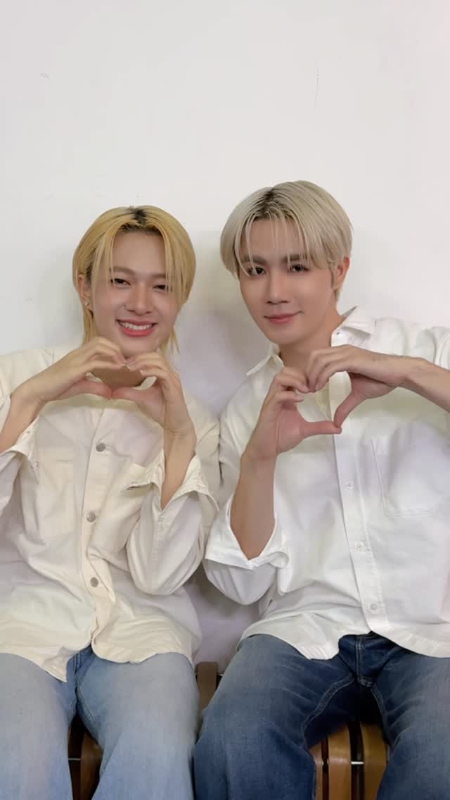 Waves, wind, and a little bit of us. Let’s go on a yacht trip! ⛵✨

🚢 A BRIGHT DAY AT SEA WITH ZEENUNEW 🌊
📅 Activity & Receipt Submission Period: November 7, 2025 – November 30, 2025

#ABrightDayWithZeeNuNew
#BabyBrightxZeeNuNew
#BabyBrightxEVEANDBOY