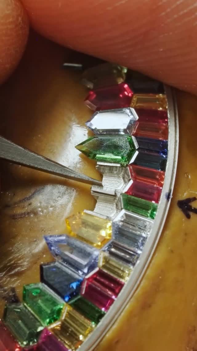 The Mystery Tourbillons pairs the Swiss tradition of mystery watches with the cutting-edge innovation of putting twin central triple-axis tourbillons mounted back to back in the center of the watch. 

#jacobandco #inspiredbytheimpossible