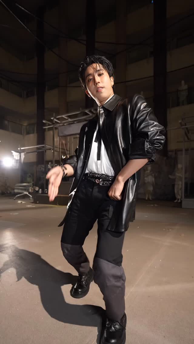 그냥 해🐿️

#StrayKids #스트레이키즈 
#한 #HAN
#DO_IT
#SKZ_IT_TAPE
#Do_It
#신선놀음 #DIVINE
#StrayKidsComeback
#YouMakeStrayKidsStay