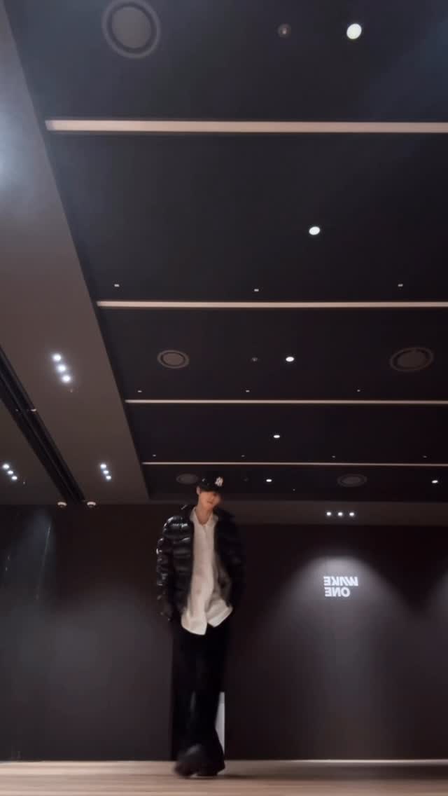 lightly2

#ZEROBASEONE #ZB1 #제로베이스원 
#HANYUJIN #한유진