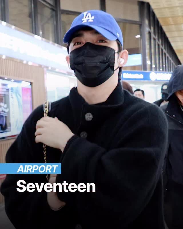 -
✔ 에스쿱스·준·디에잇·승관 (SVT)
✔ 김포국제공항 입국
✔ 2025. 12. 13

#세븐틴 #Seventeen #SVT #에스쿱스 #준 #디에잇 #승관 #Scoups #Jun #THE8 #Seungkwan #공항패션 #공항 #입국 #airport #arrival #DIPE #디스패치 #dispatch
