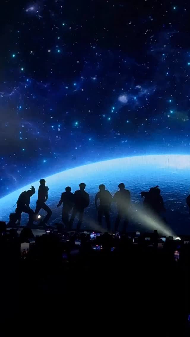 𝗛𝗘𝗥𝗘&𝗡𝗢𝗪 𝘪𝘯 𝘚𝘐𝘕𝘎𝘈𝘗𝘖𝘙𝘌❣️

#ZEROBASEONE #ZB1 #제로베이스원 
#2025_ZEROBASEONE_WORLDTOUR_HEREANDNOW_IN_SINGAPORE #2025TOURHEREANDNOW 
#HEREANDNOW
#ZEROBASEONEINSINGAPORE