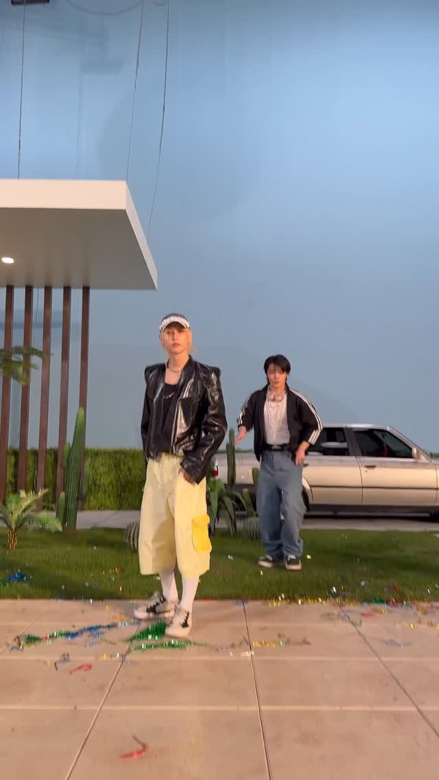 어차피 할 거면 뽀짝하게👨‍🍳🍞

#StrayKids #스트레이키즈 
#필릭스 #Felix 
#아이엔 #I_N
#DO_IT
#SKZ_IT_TAPE
#Do_It
#신선놀음 #DIVINE
#StrayKidsComeback
#YouMakeStrayKidsStay