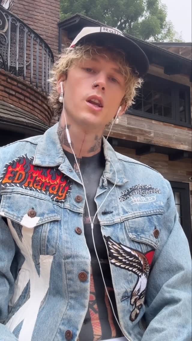 i did this verse in one take and sent it NF same day he sent the beat. this was its rawest form, and i didn’t want to re record to try and perfect anything. it was authentically how i felt in that moment. 

it lets people into a side of me i don’t think the world is familiar with. 
i’m proud to be a part of his project and that this song is being received the way it is.