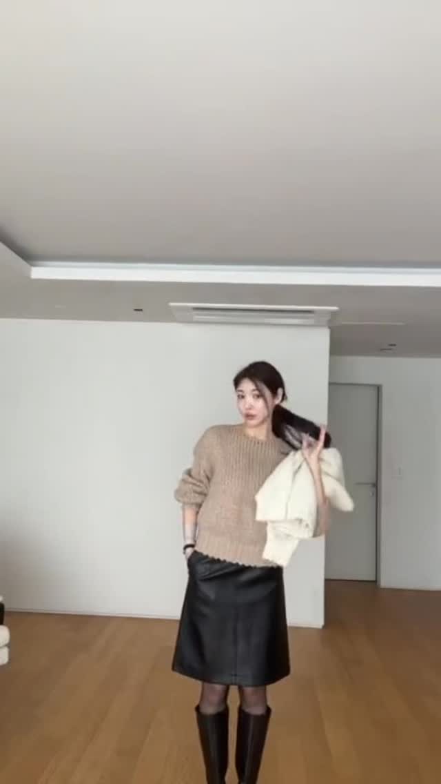 오늘 오전 라방 압축본
내일 만나요~~🖤

여러분 풀타임 영상을 올려드리는게 나을까요?
보기 편하게 잘라봤는데 대신 화질이 깨지네요🥹
의견 주시면 다음에 반영해볼게요!