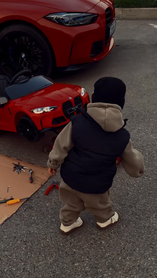 Another addition to the GEN M Family 💪

@010fi1 raising them right! #IAMGENM

If you feel like you belong in the #GENM family then show us with the tag #IAMGENM

#BMW #BMWM #GENM