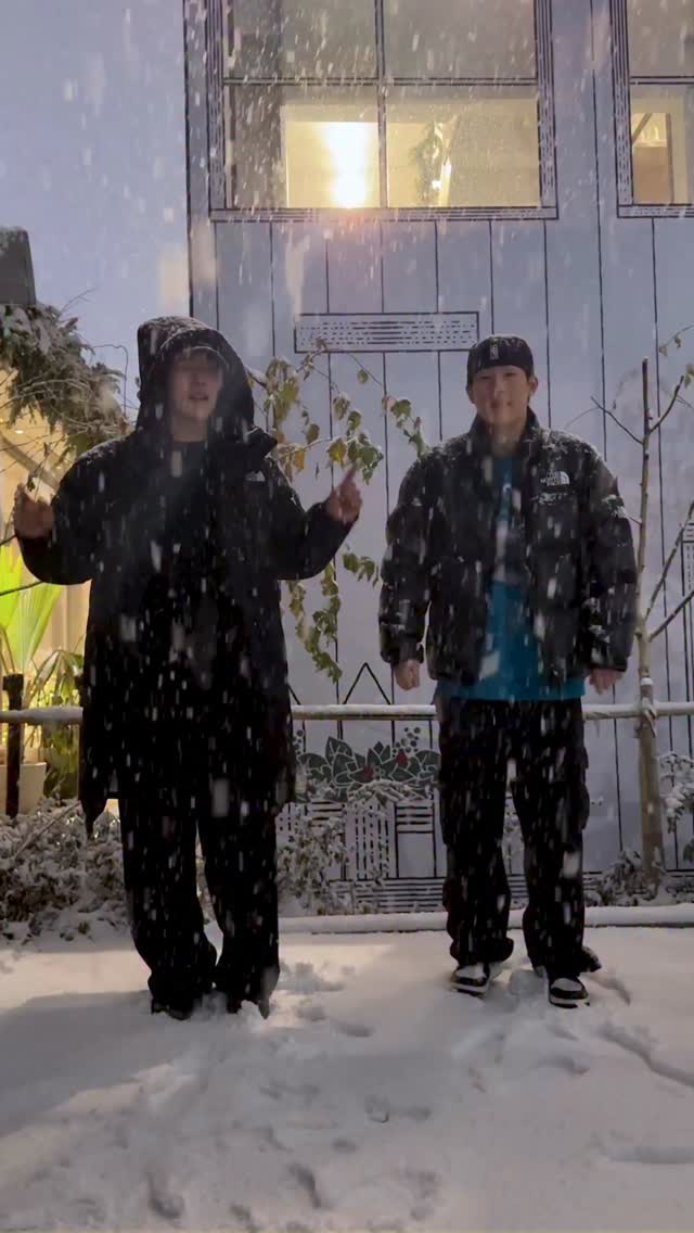 찐첫눈챌린지☃️ #민혁 #주헌 #Reels 

#MINHYUK #JOOHONEY 
#몬스타엑스 #MONSTAX #MONSTA_X