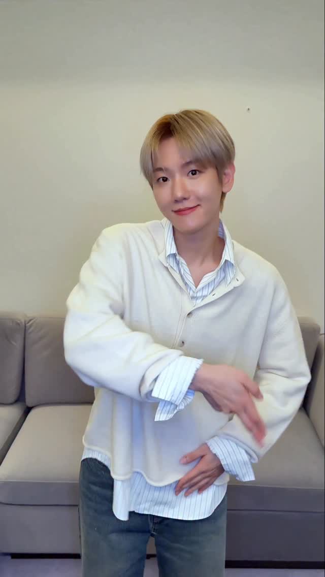 👉👈👉👈

https://youtube.com/shorts/vO4cSsRjqVc

#백현 #BAEKHYUN