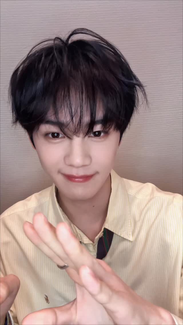 😚🫶 

#ZEROBASEONE #ZB1 #제로베이스원 
#KIMGYUVIN #김규빈