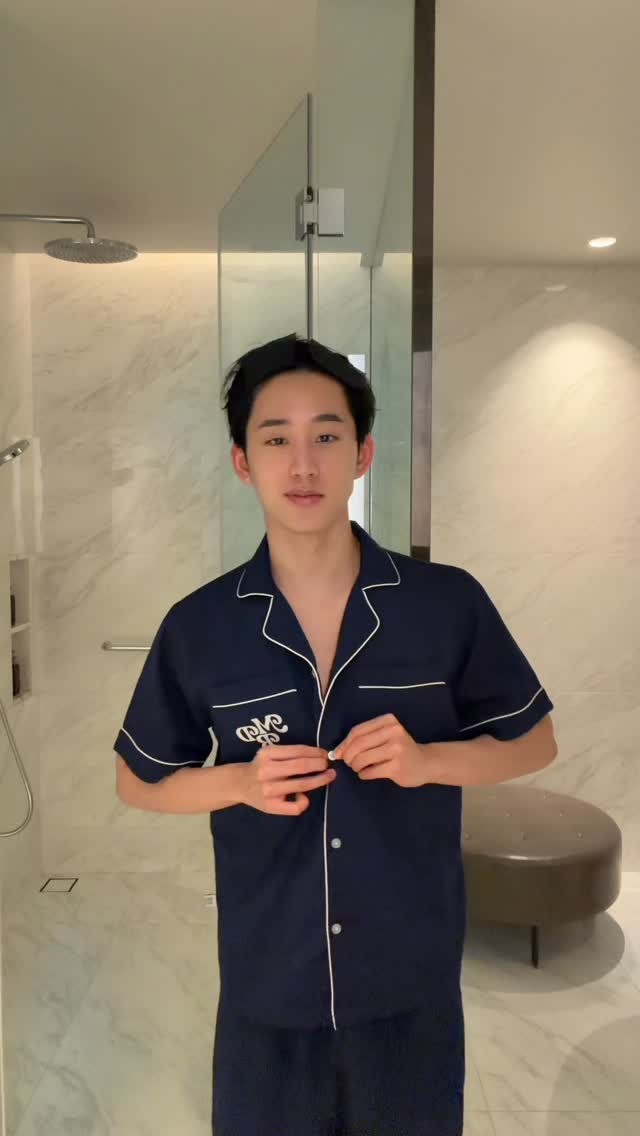 my OOTD x @middleriddleclub 🩵