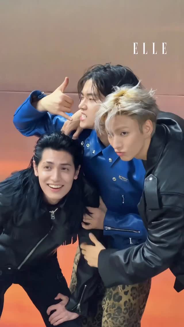 오늘도 엑스디너리 히어로즈는 달립니다(영상에서 진짜로 달림). 자신들의 음악과 이 감출 수 없는 매력을 세상에 전하기 위해서요! 자유롭게 질주하는 청춘들에게 빠져보세요. @xdinaryheroes_official 

Assistant Editor 한지원