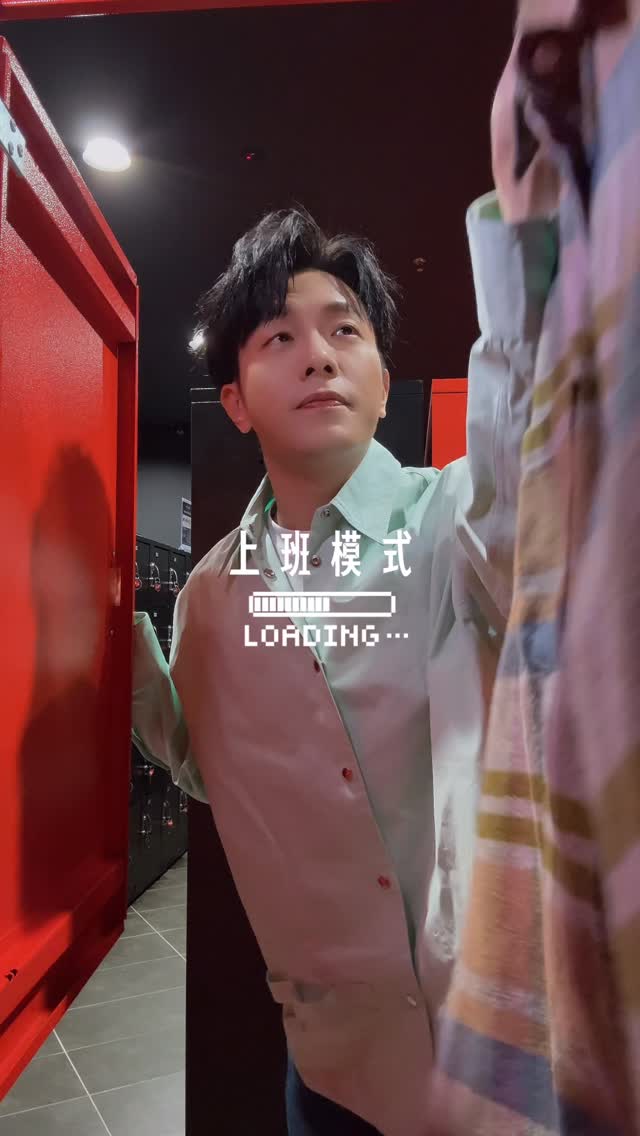 你的上下班也是這樣的表情嗎🙈

又禮拜五啦🙌
一起準時下班去吃好吃的吧！
祝大家有個美好的週末🦭🦭🦭

#friday #上下班日常 #🦭