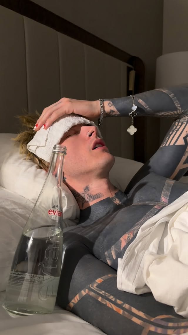 someone nurse me back to health 

#lostamericanatour