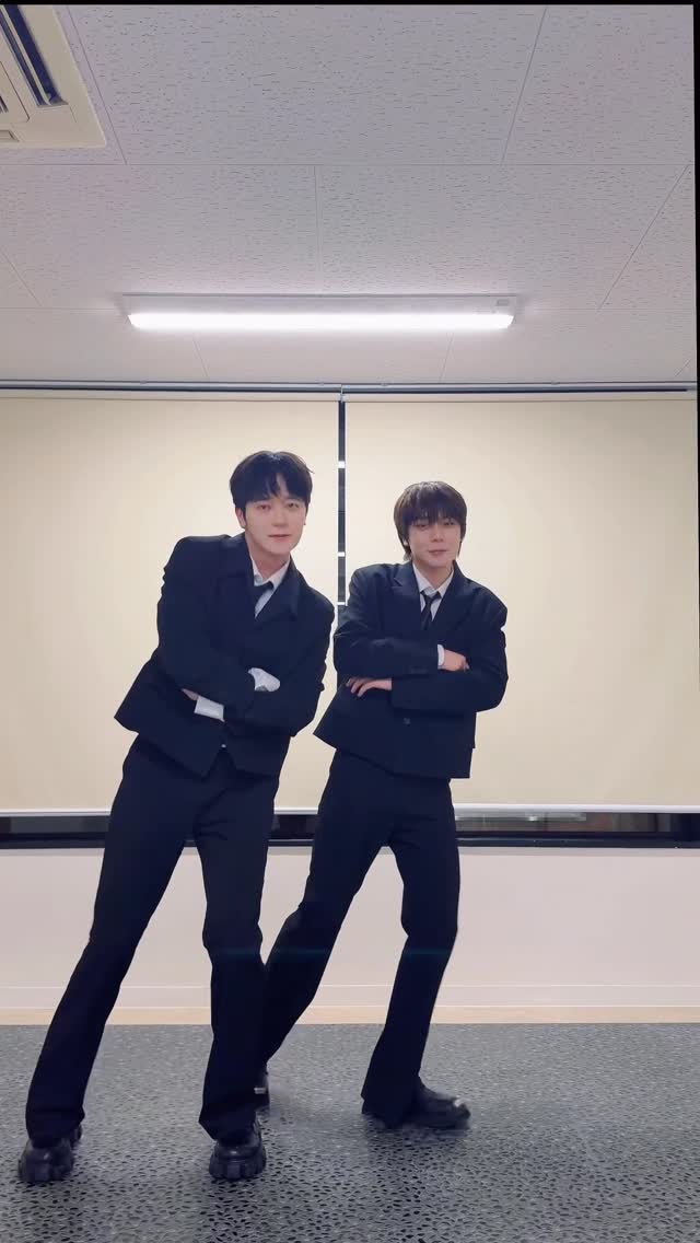 有FOR X宝宝在身边 我就不是一个人 💬

OX:N JAPAN 1st SINGLE ALBUM [SWAY] EVENT IN TOKYO

RELEASE EVENT #FCLIVE_TOKYO_HALL
📅 12/5(금)-12/11(목)
🔗 https://ti-ma.jp/shop/event.php?ev_id=1759400222

LIVE #FCLIVE_TOKYO_HALL
🗓 12/6(토), 12/7(일)
🔗 https://ti-ma.jp/shop/event.php?ev_id=1759560642

FAN-CON #TIAT_SKY_HALL
🗓 12/13(토) 14:00/18:00
🔗 https://ti-ma.jp/shop/event.php?ev_id=1759294985

#OMEGA_X #오메가엑스 #OX_N #오엑스엔 #SWAY #JEHYUN #제현 #YECHAN #예찬