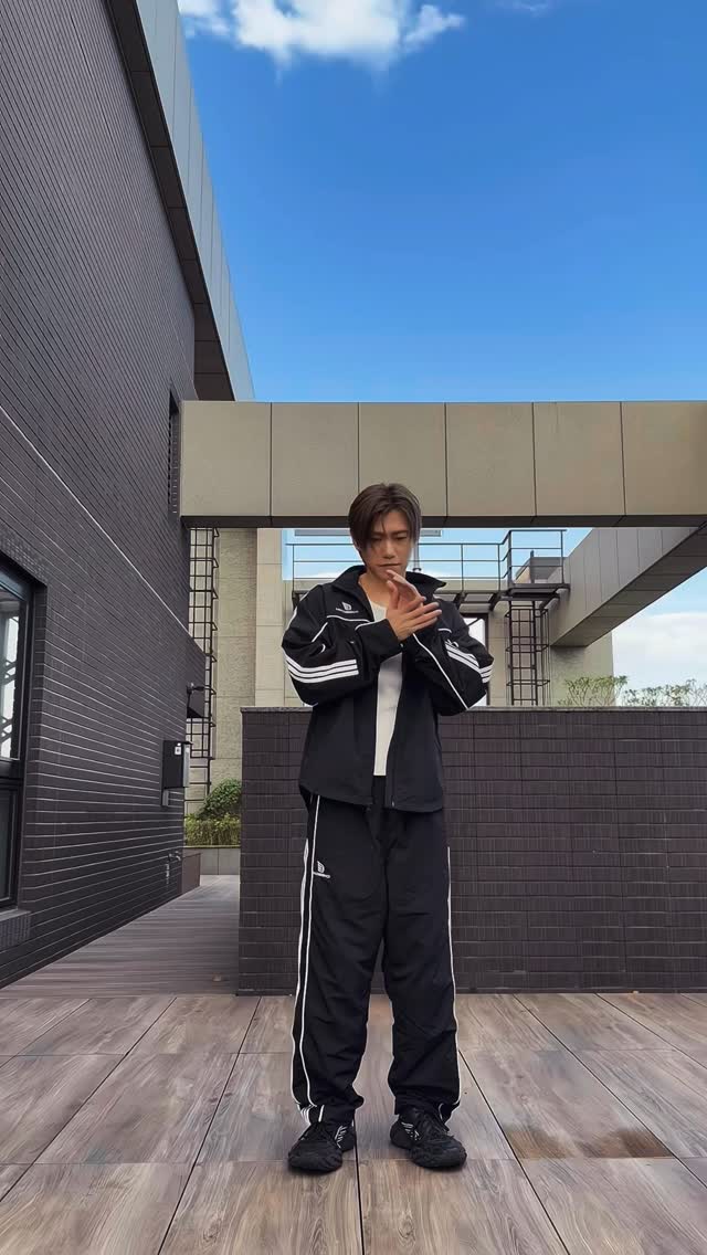 Michael一下🍊

#MichaelJackson