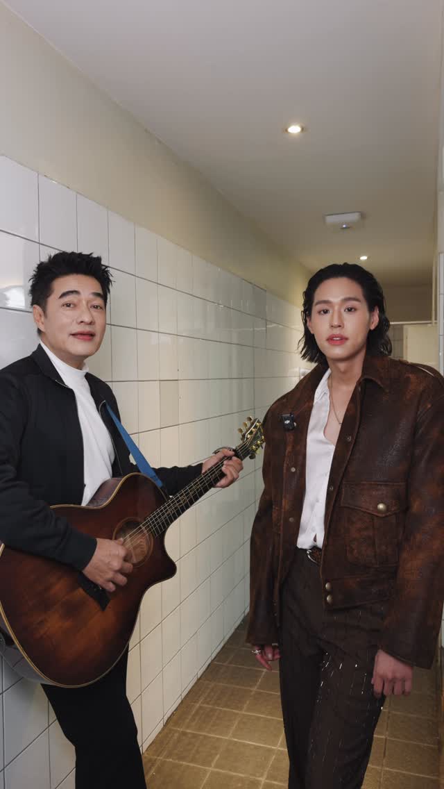 ลึกสุดใจ 20XX กับพี่ก้อง สหรัฐ 🎤🎸 @realsaharat 

#Bbillkin #ก้องสหรัฐ