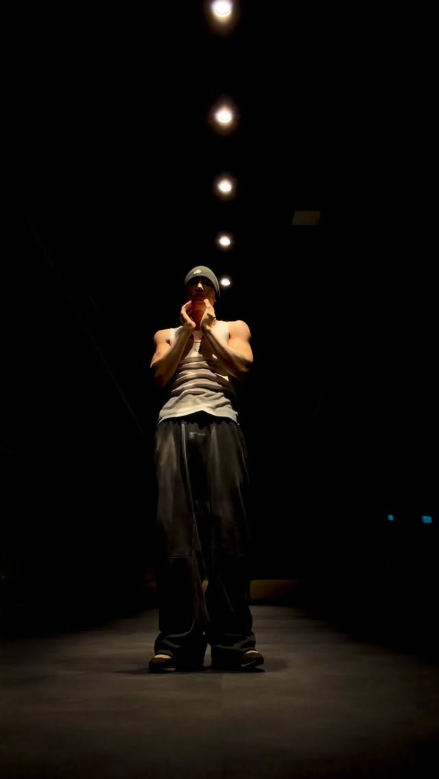 I just wanna dance

#KAI #카이 @zkdlin 
#EXO #엑소 #weareoneEXO