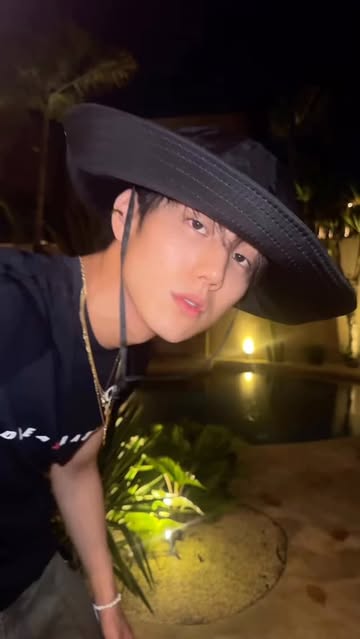 Body~goOo down🌴🏝️💦🌊

#P1Harmony #피원하모니 #P1H