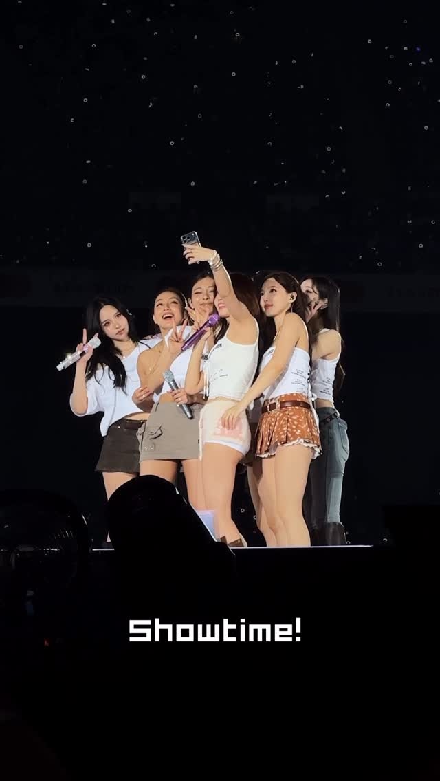 TWICE: A Day in KAOHSIUNG📝

#TWICE #트와이스 #THISISFOR
#TWICE_THISISFOR_WORLD_TOUR
#TWICE_THISISFOR_WORLD_TOUR_IN_KAOHSIUNG