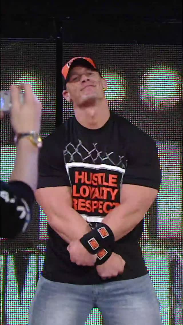 Maybe the MOST shocking return in all of #RoyalRumble history... 😲👏⁣
⁣
Don't miss @johncena's FINAL match this Saturday at #SNME, 8e/5p on @peacock!