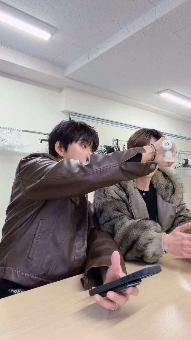 🏃‍➡️

OX:N JAPAN 1st SINGLE ALBUM [SWAY] EVENT IN TOKYO

RELEASE EVENT
📅 12/9(화)-12/11(목)
🔗 https://ti-ma.jp/shop/event.php?ev_id=1759400222

LIVE #FCLIVE_TOKYO_HALL
🗓 12/7(일)
🔗 https://ti-ma.jp/shop/event.php?ev_id=1759560642

FAN-CON #TIAT_SKY_HALL
🗓 12/13(토) 14:00/18:00
🔗 https://ti-ma.jp/shop/event.php?ev_id=1759294985

#OMEGA_X #오메가엑스 #OX_N #오엑스엔 #SWAY #JAEHAN #재한 #JEHYUN #제현