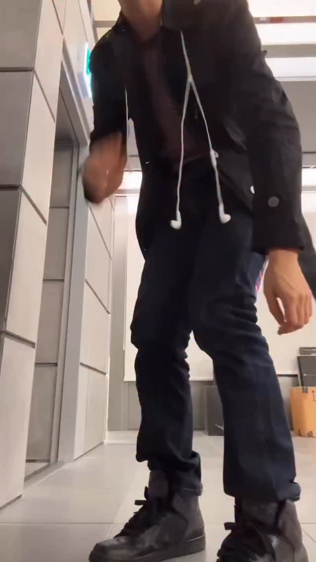 lullaby dance

#CORTIS #코르티스