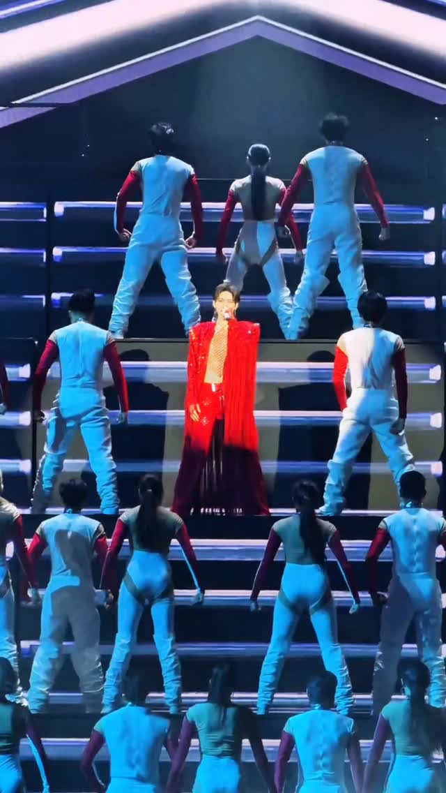 Ooh~ ก็ชอบเวลาที่เธอทำตาเจ้าชู้ 🫣

#PPKritMyPleasureConcertAfterglow
#PPKritMyPleasureConcert 
#PPKritt