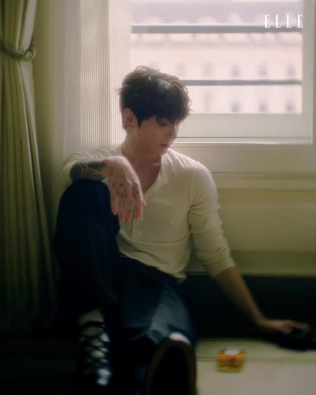 #제작지원 드디어, 마침내. 전 세계가 주목하는 샤넬 뷰티와 그의 만남.

Beauty editor 정윤지
Film director 조준구
Sponsored by @chanel.beauty @chanel.beauty.korea
-
He and Chanel Beauty. An unexpected, yet long-awaited rendezvous.