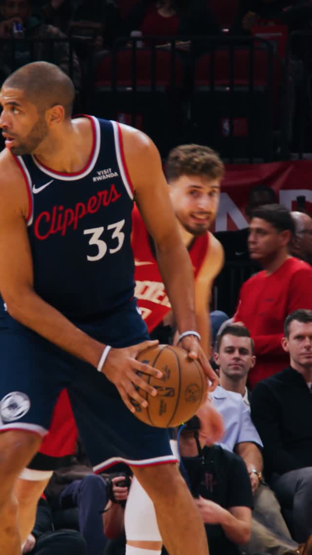 that ball vanished like Christmas morning in Whoville 🎁