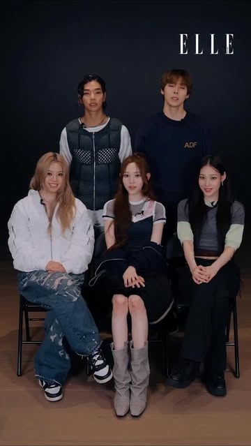 #ELLEAskMeAnything “สิ่งที่ ALLDAY PROJECT ทำแล้วติดใจจนอยากจะทำซ้ำๆ แบบ ONE MORE TIME!" หากพูดถึงวงรุกกี้สุดฮอตของเคป๊อบ ณ ตอนนี้ คงจะพลาดชื่อของหนุ่มสาววง ALLDAY PROJECT @allday_project ไปไม่ได้ เพราะหลังจากสร้างปรากฏการณ์ผ่านเพลงเดบิวต์ไปแล้ว พวกเขาก็ได้กลับมาอีกครั้งพร้อมดิจิทัลซิงเกิลอย่าง ONE MORE TIME และ 1st EP ALBUM ‘ALLDAY PROJECT’ แอลจึงไม่พลาดชวนพวกเขามาตอบคำถาม ตั้งแต่ที่มาชื่อเพลงที่หลายคนอาจไม่รู้ สิ่งที่คุ้มค่าจะลองทำอีกครั้ง หรือแม้กระทั่งมุมมองต่อตนเองผ่านเพลงใหม่ล่าสุดนี้ 

#ELLEThailand
#ALLDAYPROJECT #ADP #올데이프로젝트
#LOOKATME #ONEMORETIME
#THEBLACKLABEL #더블랙레이블 #THEBLACKSEA