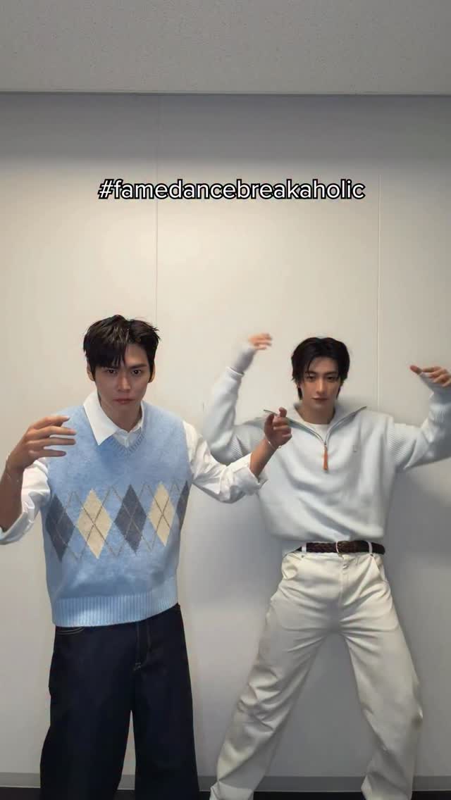#famedancebreakaholic

#RIIZE #라이즈
#Fame #RIIZE_Fame