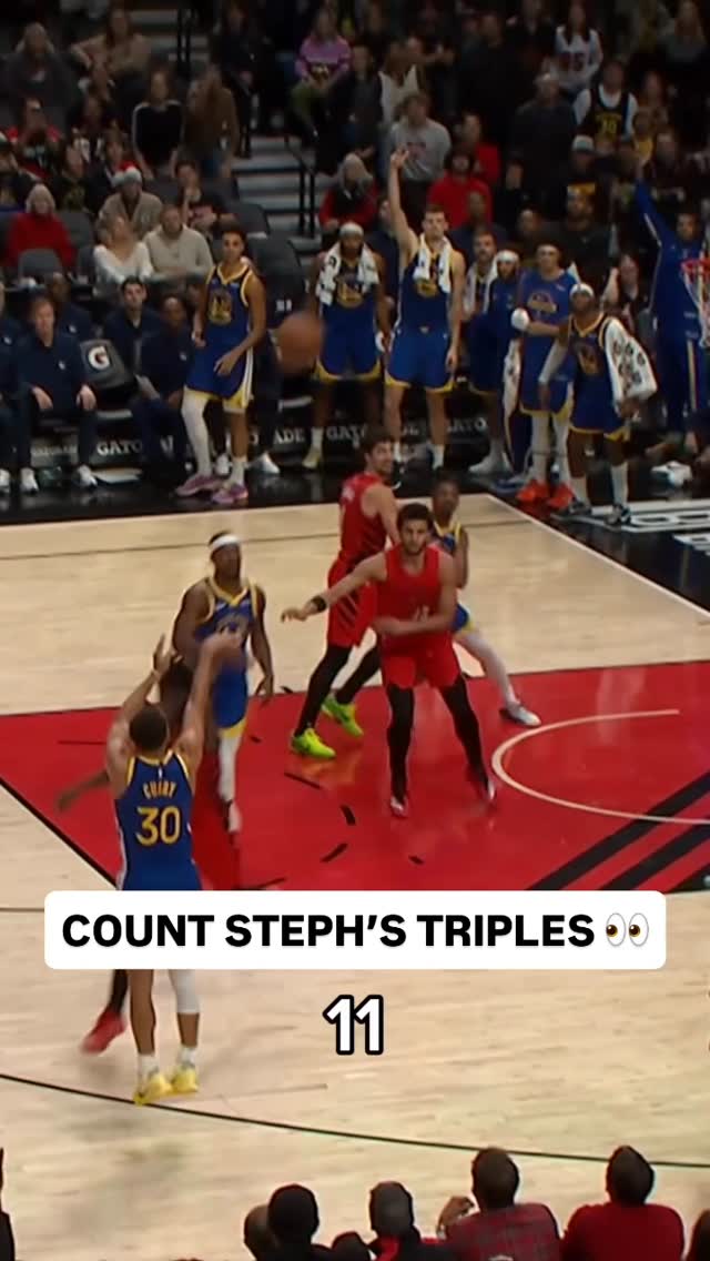 @stephencurry30 records his 28th game with 10 or more threes! 🔥