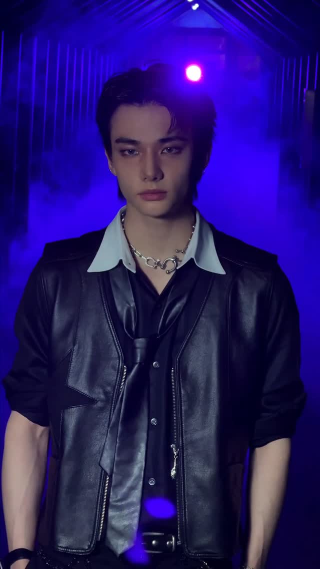 🎥🧹

#StrayKids #스트레이키즈 
#DO_IT
#SKZ_IT_TAPE
#Do_It
#신선놀음 #DIVINE
#YouMakeStrayKidsStay