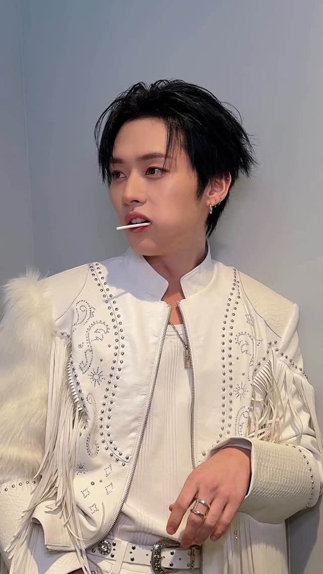 형이 어려워? 형이 불편해? (진짜 원조 맛집) #StrayKids #스트레이키즈 #리노 #아이엔 #YouMakeStrayKidsStay