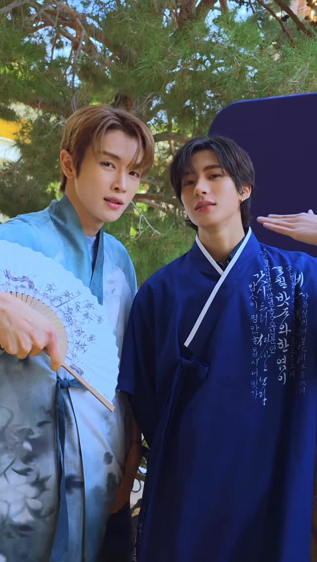 덩기덕 Boom Boom Bass👊 before First Look Night ad @samsung 

#RIIZE
#RISEandREALIZE
#FirstLook2026 #Samsung #CES2026