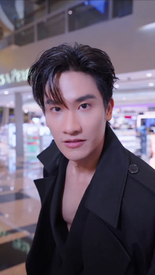 So much to be grateful for this year. 💖🙏🏻Thank you @shilladutyfreesg and my fans in Singapore for the warm welcome earlier this month. 🫶🏻

#ShillaDutyFreeSG #TravelwithShilla #ShillaXTayFanParty