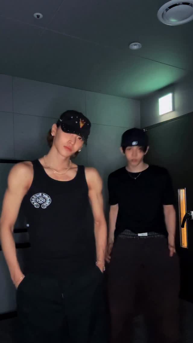 I’m already here

#RIIZE #라이즈
#SHOTARO #WONBIN
#RISEandREALIZE