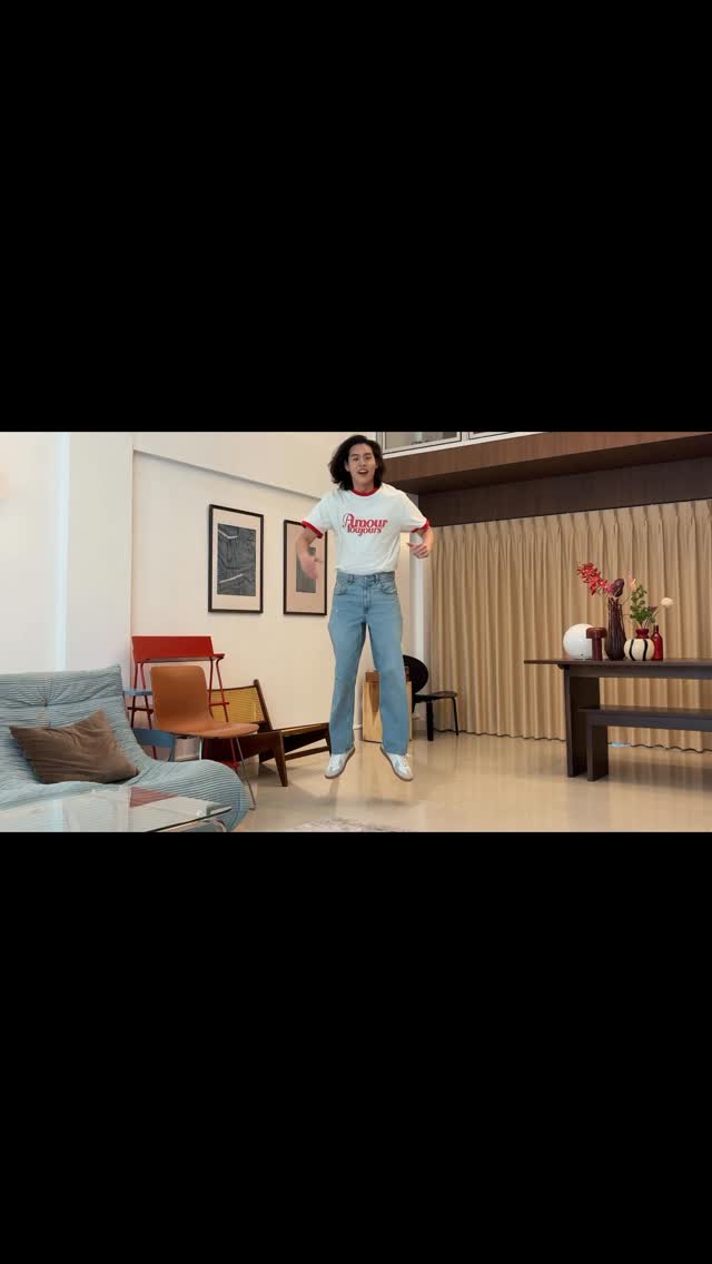 พอจังหวะมา ขามันก็โดดไปเองเฉย 🕺🏻

BILLKIN ‘Grow With The Flow’ Album 
🛒 Start pre-order from December 1, 2025 (12:00 PM | GMT+7) to January 31, 2026 (11:59 PM | GMT+7) at http://waawbkk.com 

#GrowWithTheFlowAlbum 
#BillkinEntertainment #Bbillkin