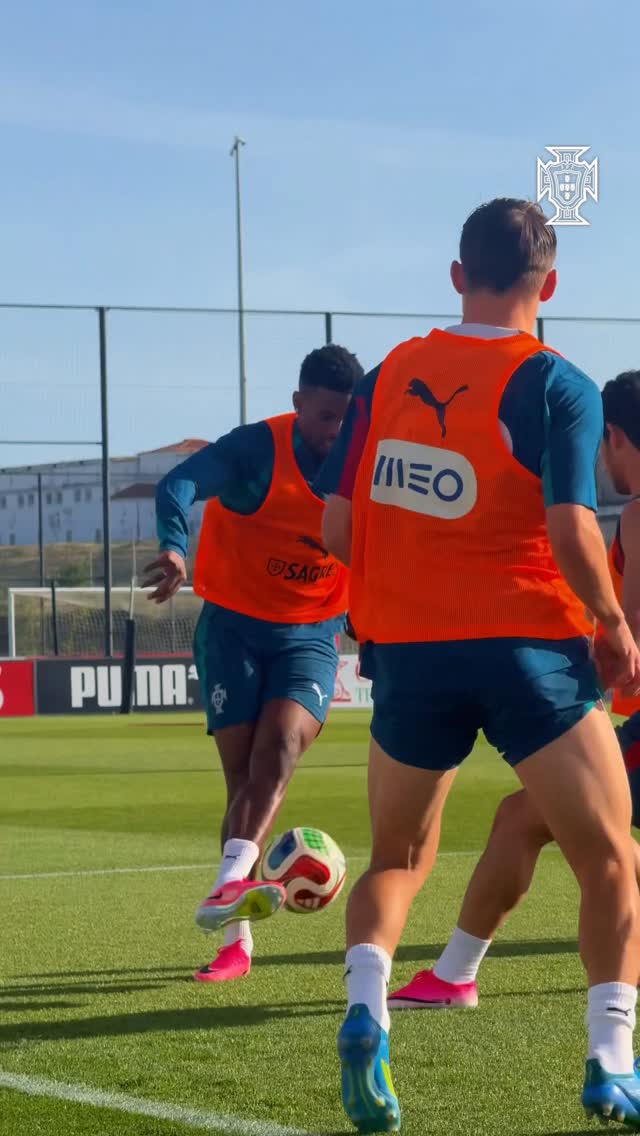𝑴𝑫 -𝟏: 𝗣𝗥𝗢𝗡𝗧𝗢𝗦 para amanhã ✔️ #VaiDarPortugal

𝑴𝑫 -𝟏: 𝗥𝗘𝗔𝗗𝗬 for tomorrow ✔️ #ItsPortugalTime