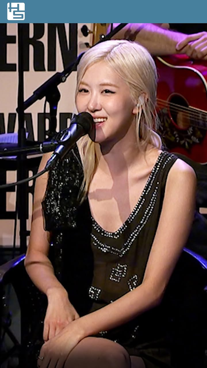 “Without him I don’t know if I would’ve believed in this as much as I could.” @roses_are_rosie tells Howard how @brunomars helped “APT.” become a worldwide hit.