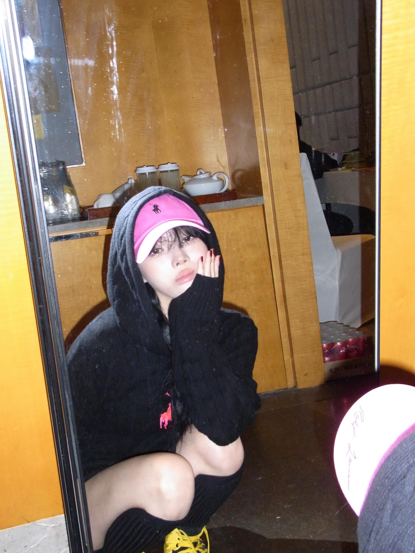 Celebrating 25 years of the Pink Pony campaign ⛄️🩵Join us in giving back with Polo Ralph Lauren, shining in pink❄️